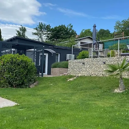 Ezerjo Nyaralo Apartmán *